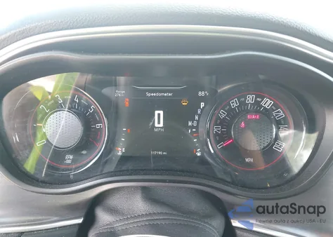 2018 Dodge Challenger Sxt z USA, uszkodzony, nr VIN 2C3CDZAG5JH305318